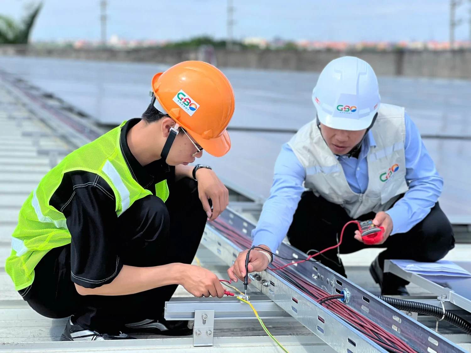 Điện mặt trời & Lưu trữ năng lượng BESS - Nhà Máy Tecomen