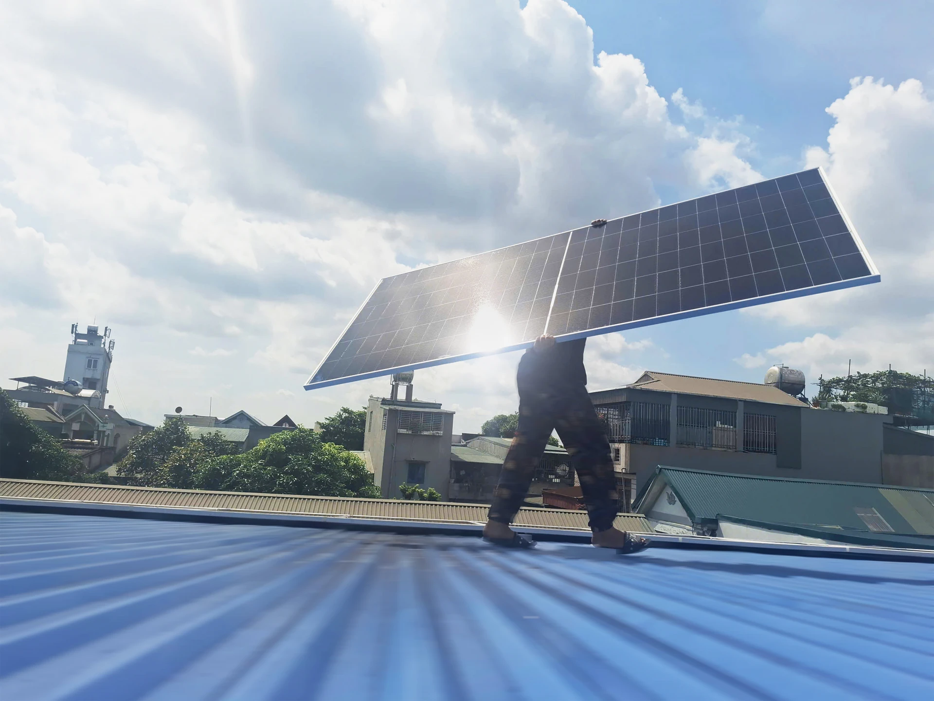 Điện mặt trời mái nhà - Trường Mầm non Uphouse